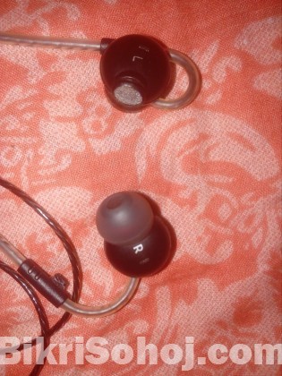 DM-10 earphone বিক্রয়